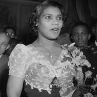 2023 EBERTFEST: Marian Anderson: The Whole World In Her Hands (2022)