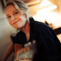 MARY CHAPIN CARPENTER